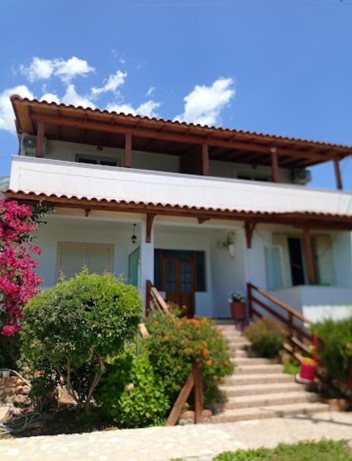 דרמי Xheko Rooms מראה חיצוני תמונה